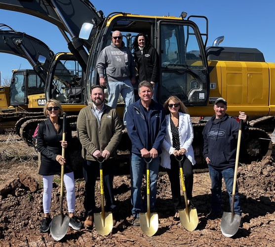 ribbon cutting for wolf run